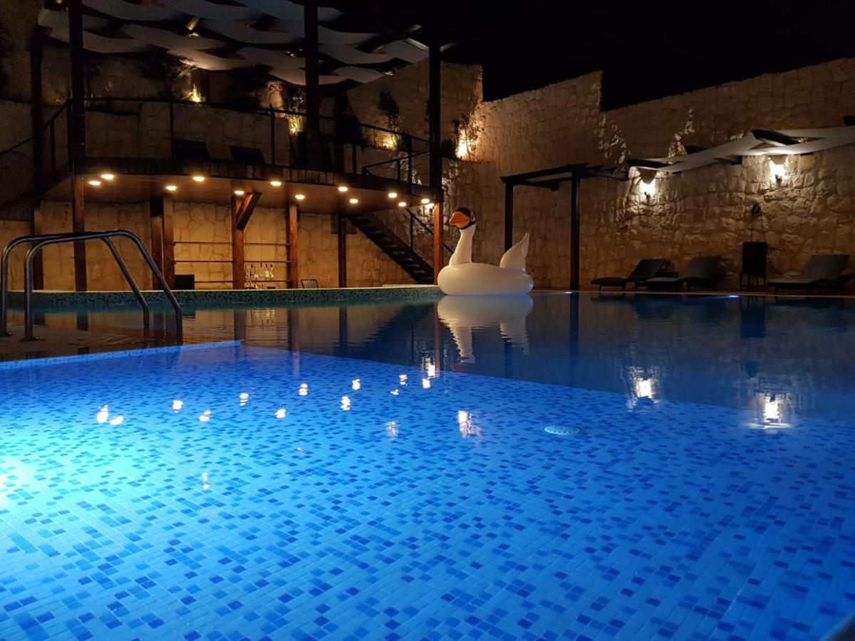 Ibiza Hotel 朱尼耶 外观 照片