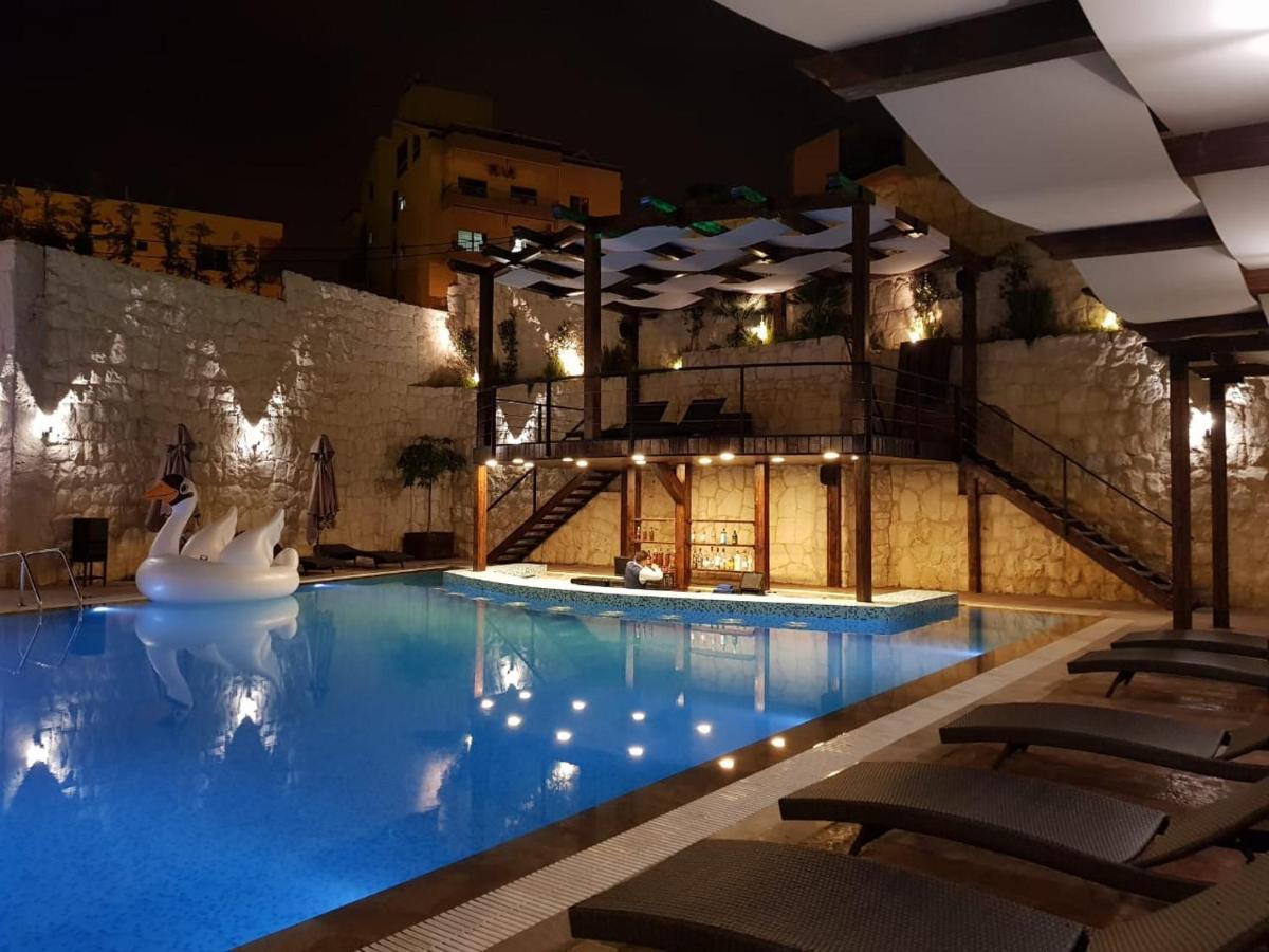 Ibiza Hotel 朱尼耶 外观 照片