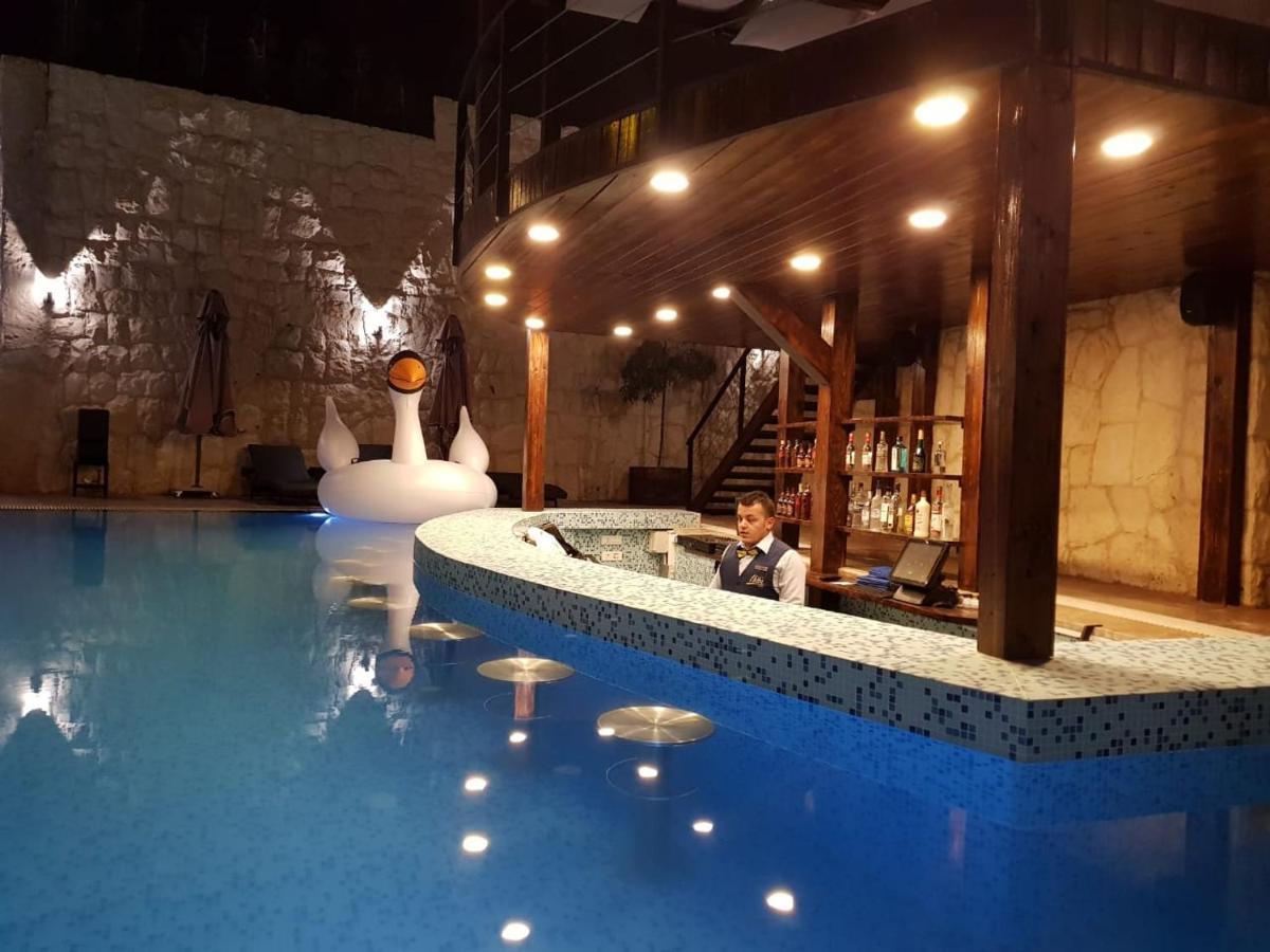Ibiza Hotel 朱尼耶 外观 照片