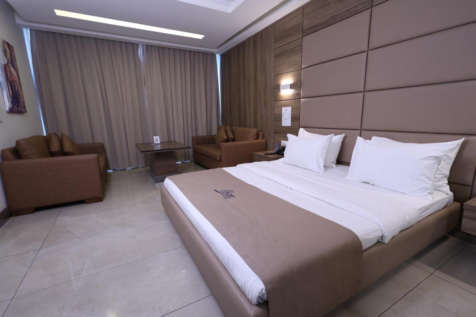 Ibiza Hotel 朱尼耶 外观 照片