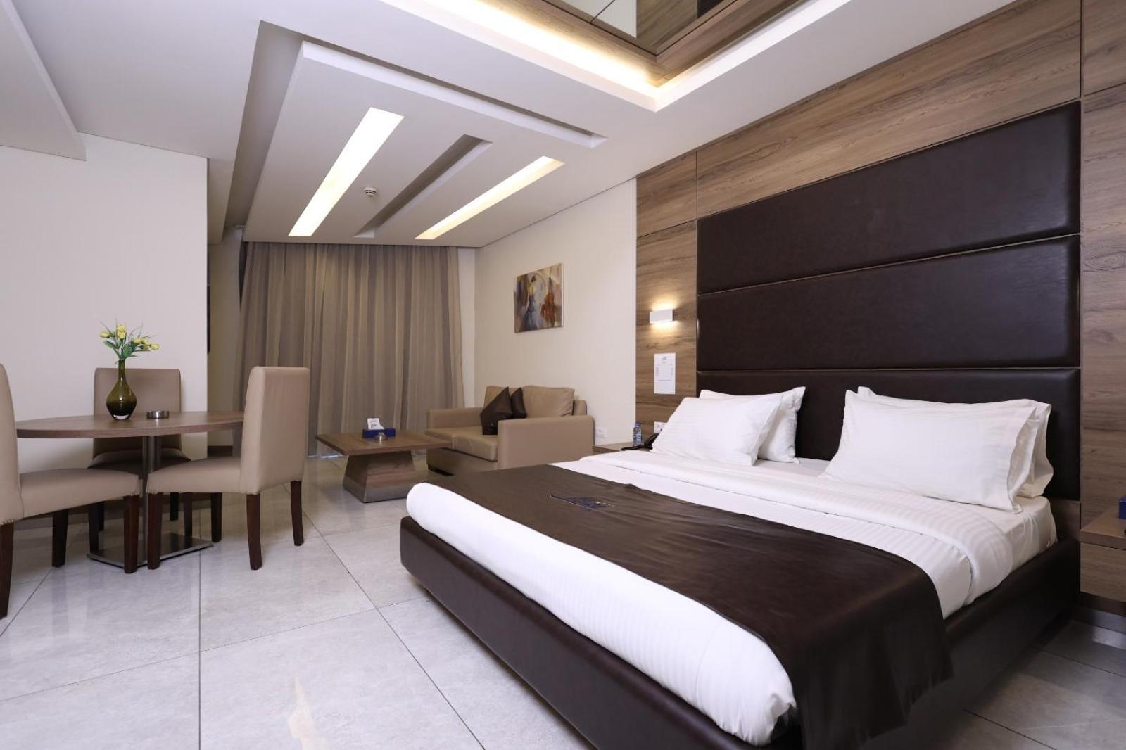 Ibiza Hotel 朱尼耶 外观 照片