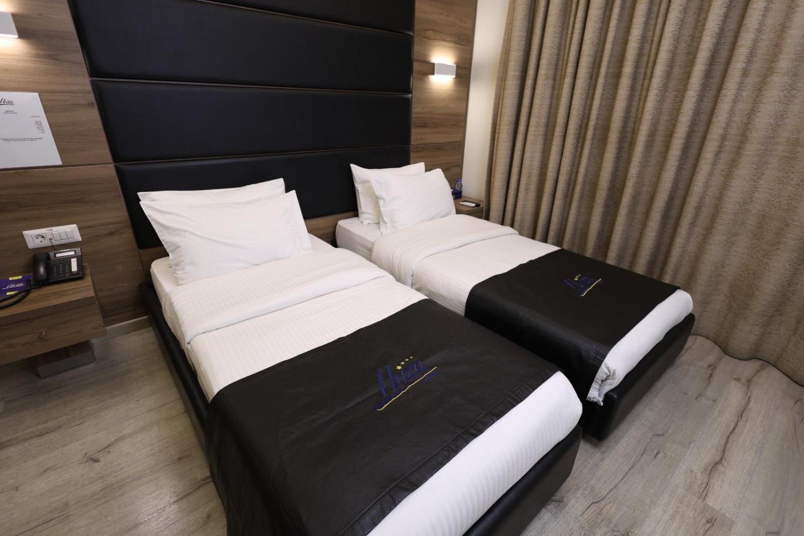 Ibiza Hotel 朱尼耶 外观 照片