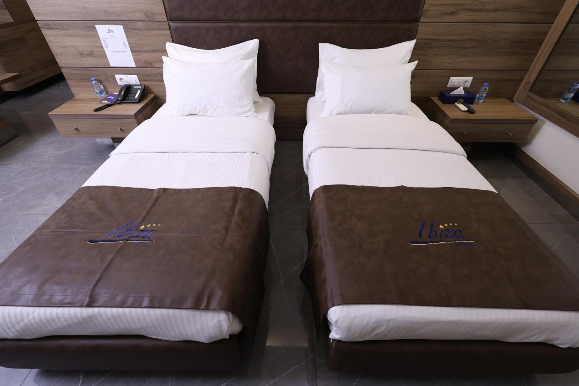 Ibiza Hotel 朱尼耶 外观 照片