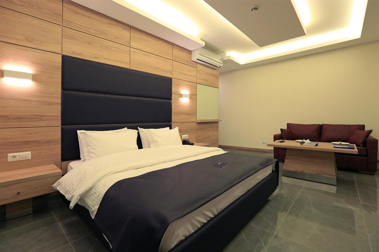 Ibiza Hotel 朱尼耶 外观 照片
