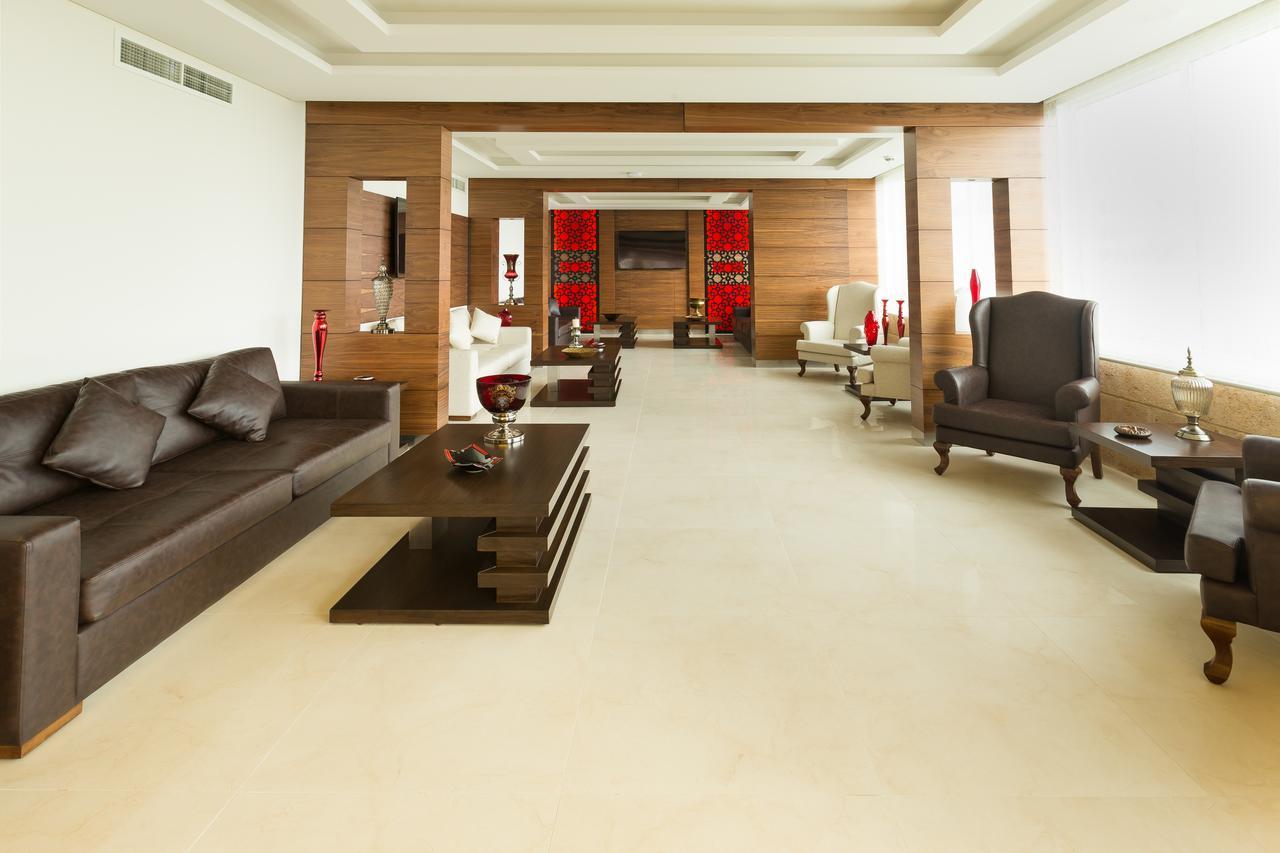 Ibiza Hotel 朱尼耶 外观 照片